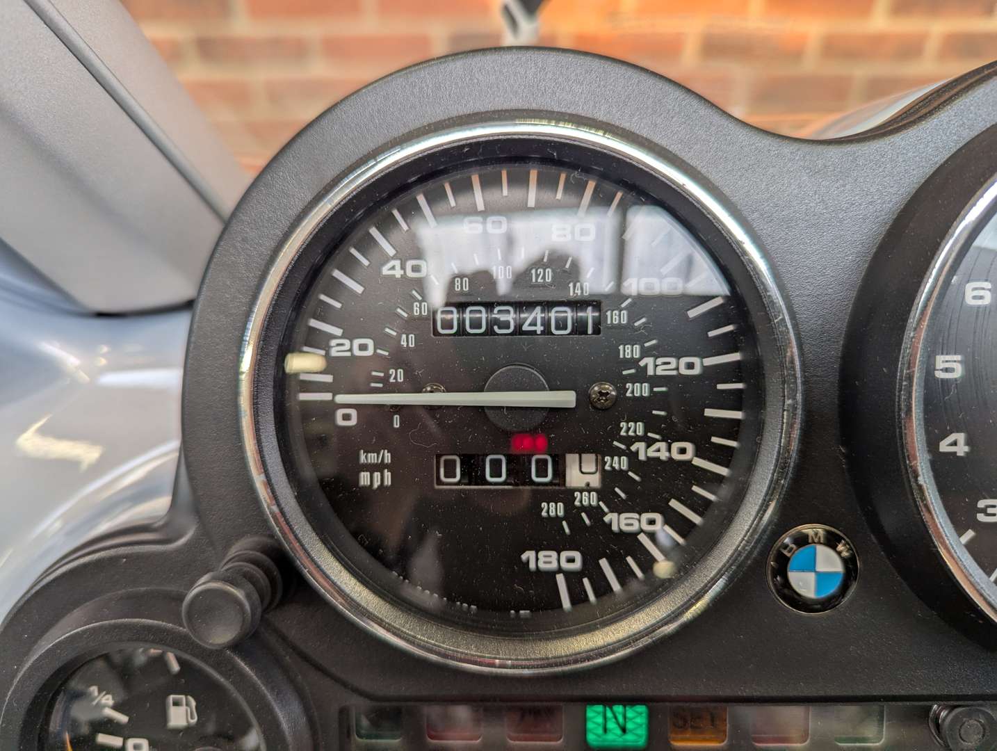 <p>2002 BMW K1200 RS 3,401 MILES</p>