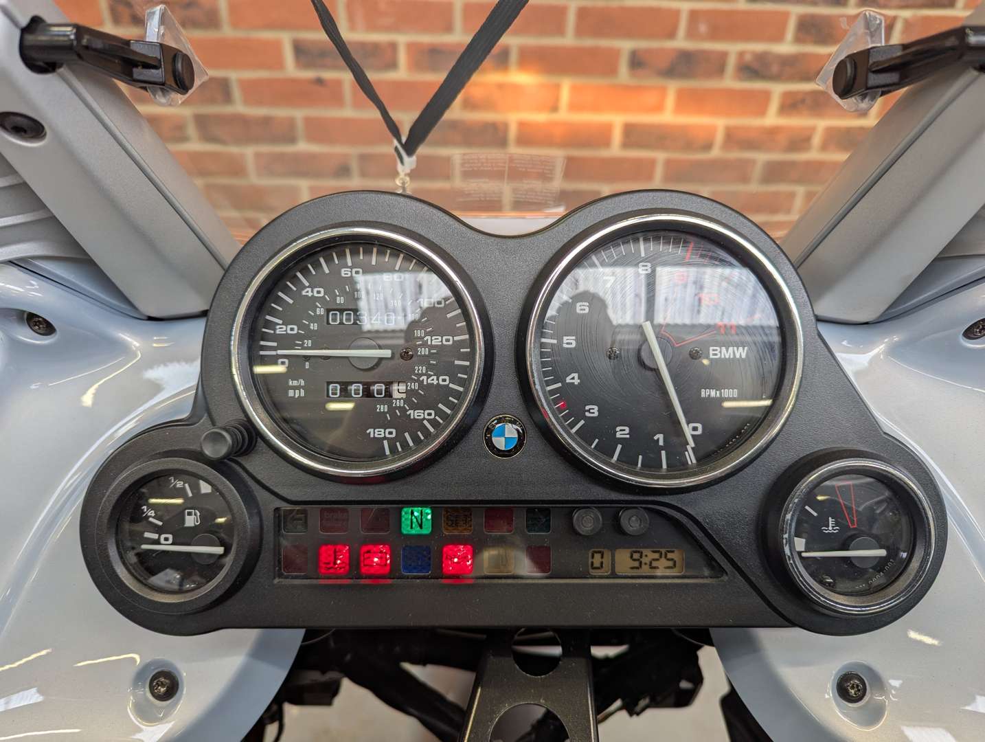 <p>2002 BMW K1200 RS 3,401 MILES</p>