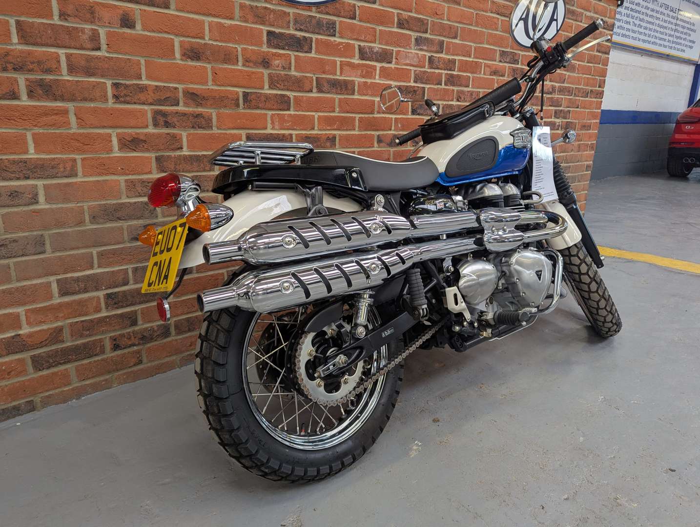 <p>2007 TRIUMPH BONNEVILLE SCRAMBLER 600 MILES</p>