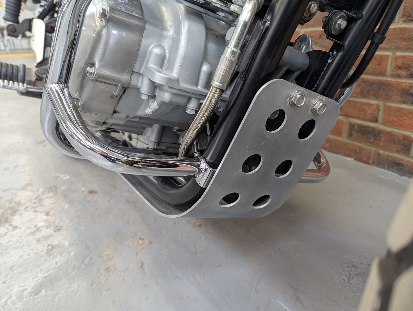 <p>2007 TRIUMPH BONNEVILLE SCRAMBLER 600 MILES</p>