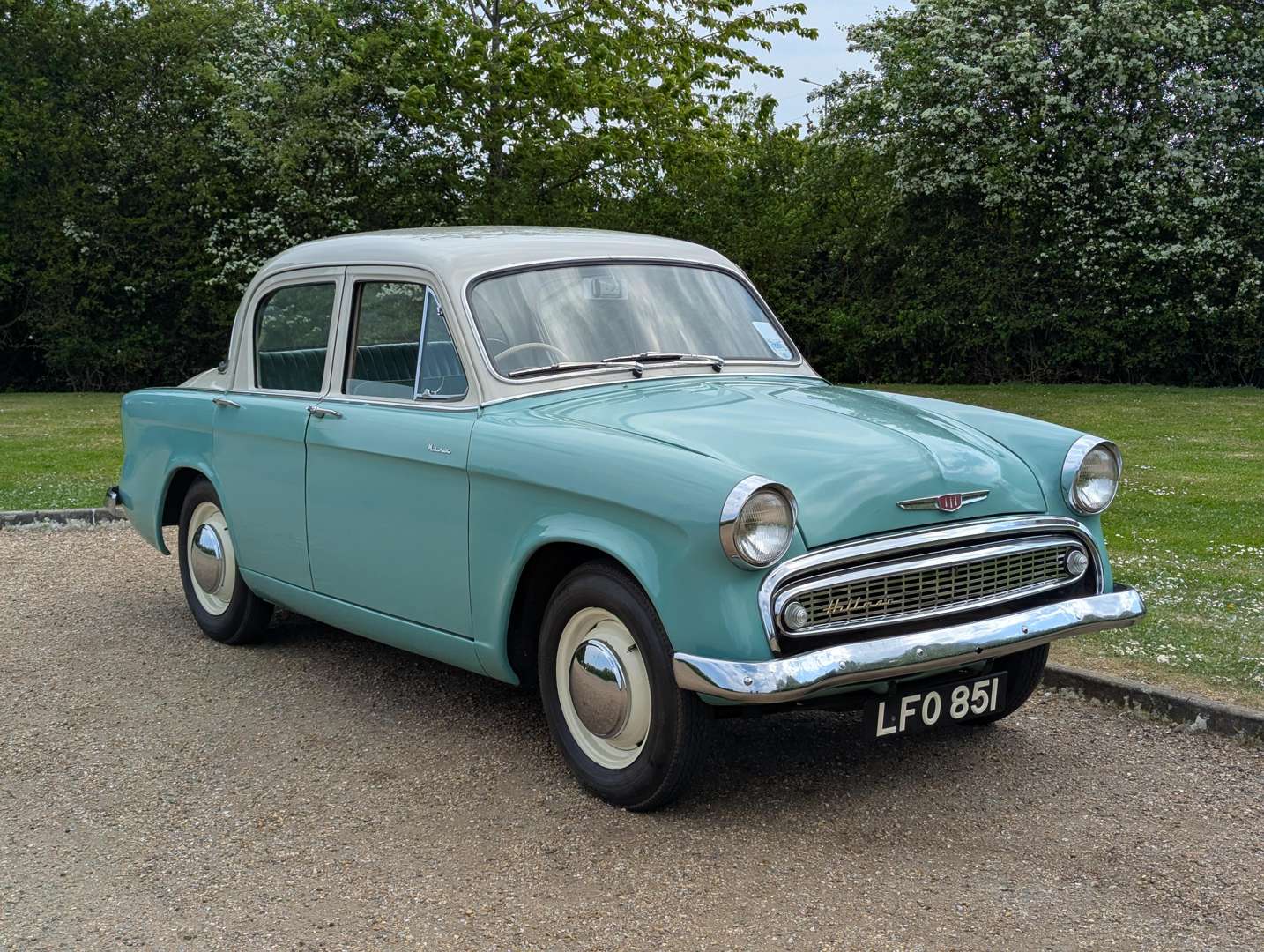 <p>1958 HILLMAN MINX DE-LUXE</p>