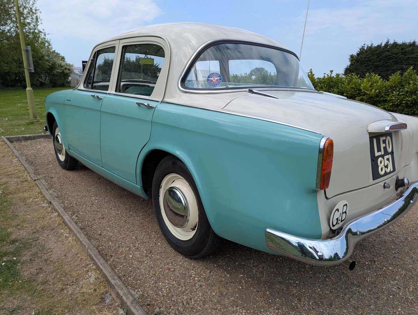 <p>1958 HILLMAN MINX DE-LUXE</p>