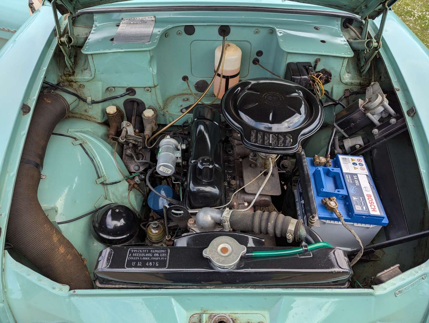 <p>1958 HILLMAN MINX DE-LUXE</p>