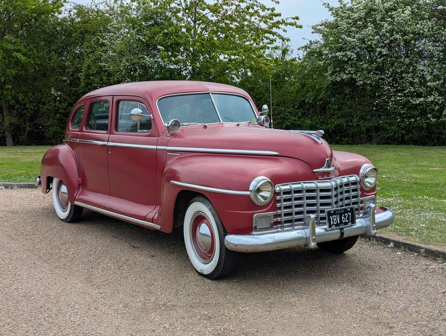<p>1947 DODGE SPECIAL DE-LUXE LHD</p>