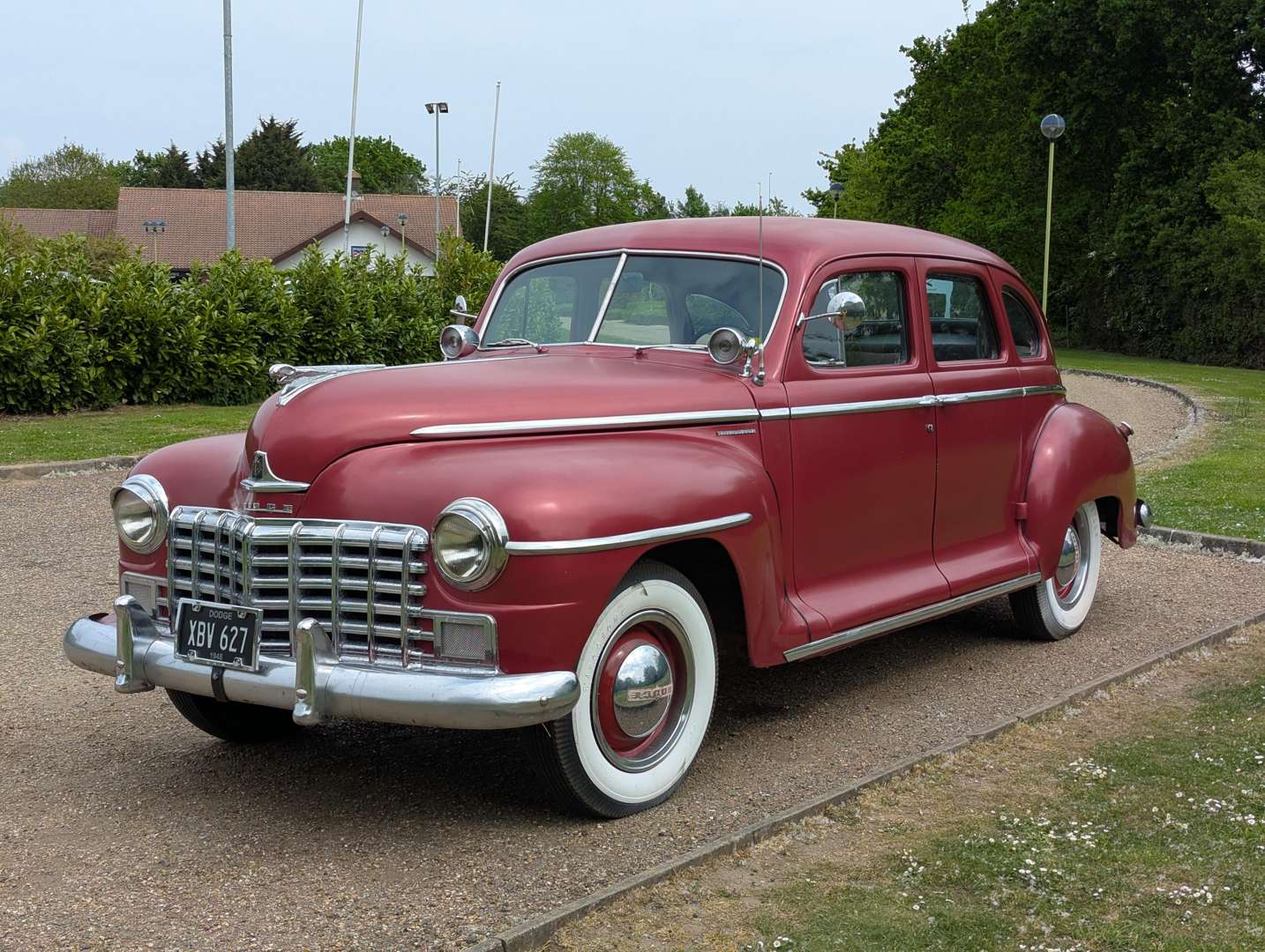 <p>1947 DODGE SPECIAL DE-LUXE LHD</p>