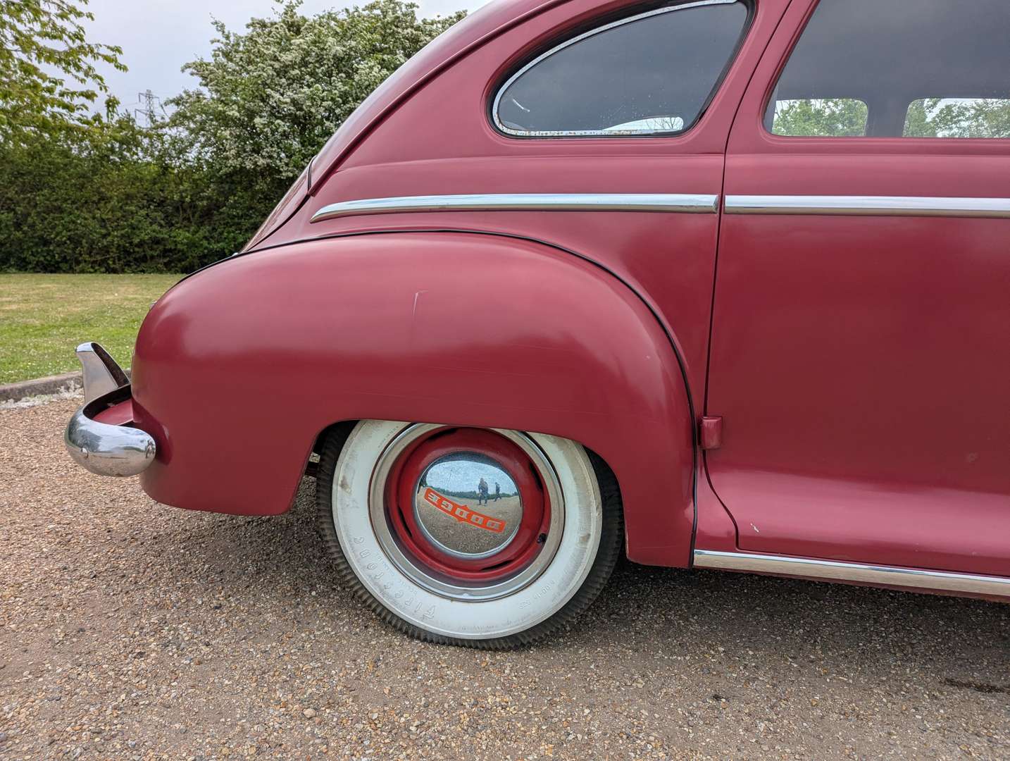 <p>1947 DODGE SPECIAL DE-LUXE LHD</p>