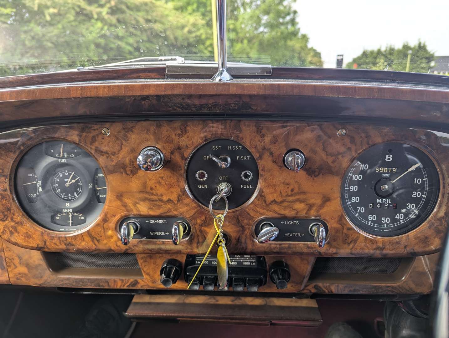 <p>1956 BENTLEY S1</p>