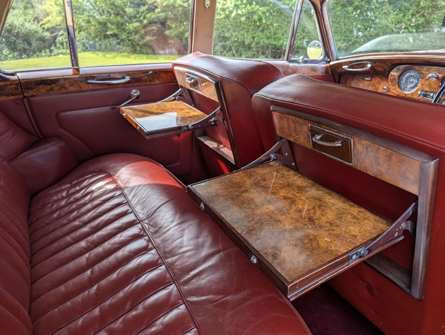 <p>1956 BENTLEY S1</p>