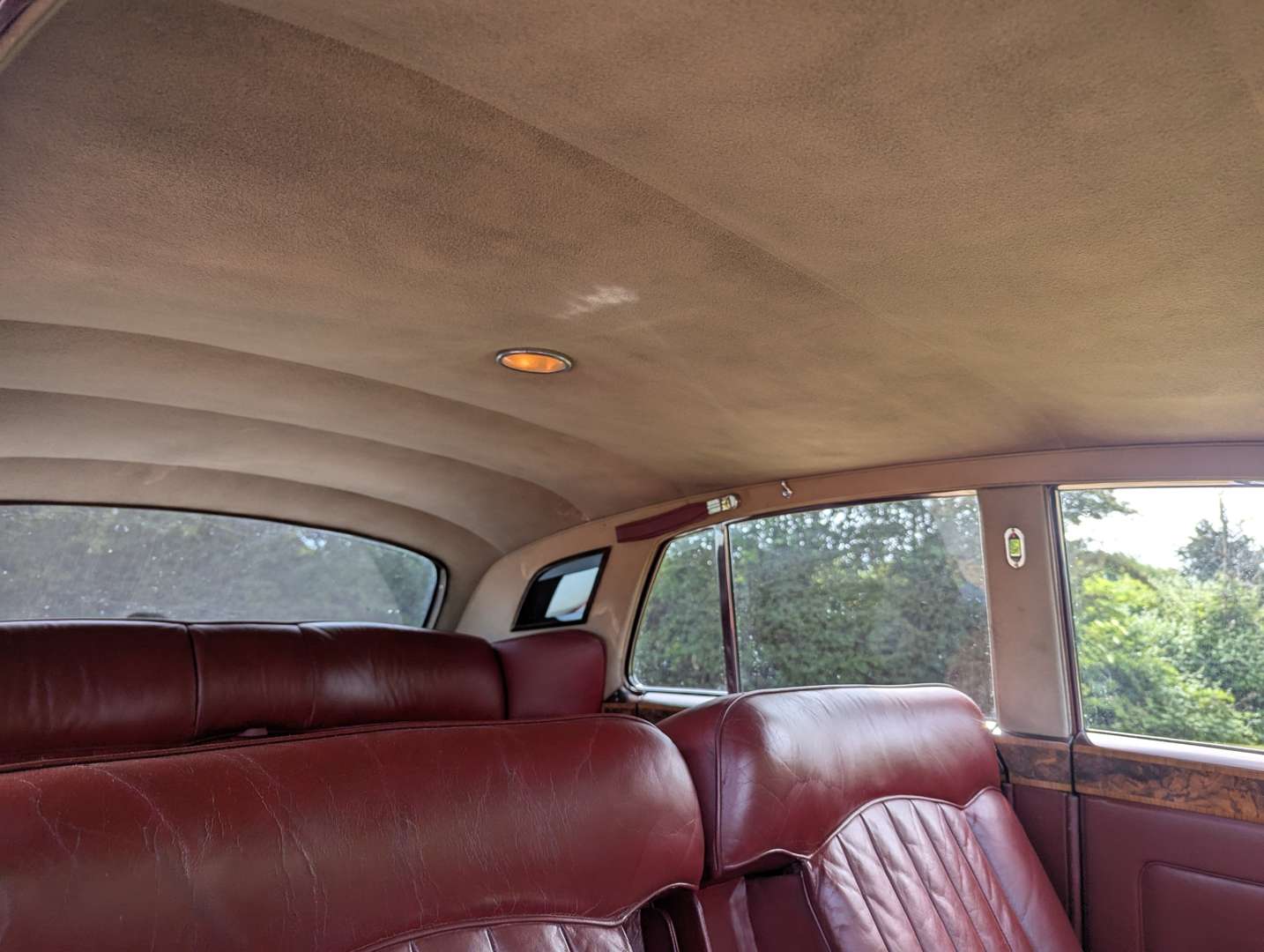 <p>1956 BENTLEY S1</p>