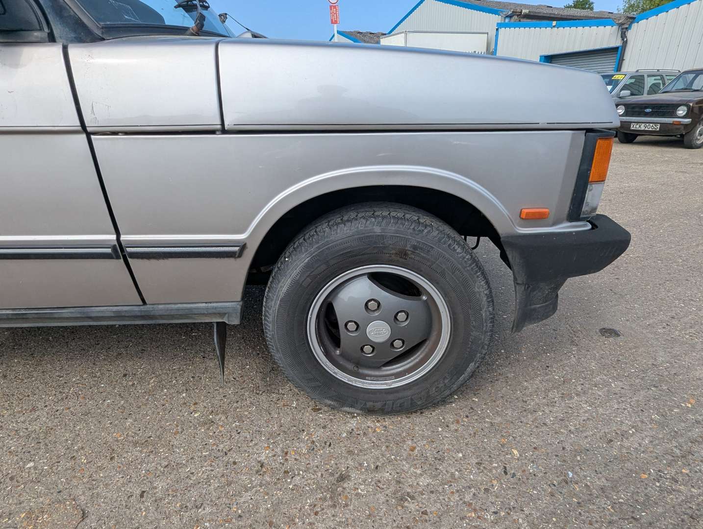 <p>1992 RANGE ROVER VOGUE EFI AUTO</p>