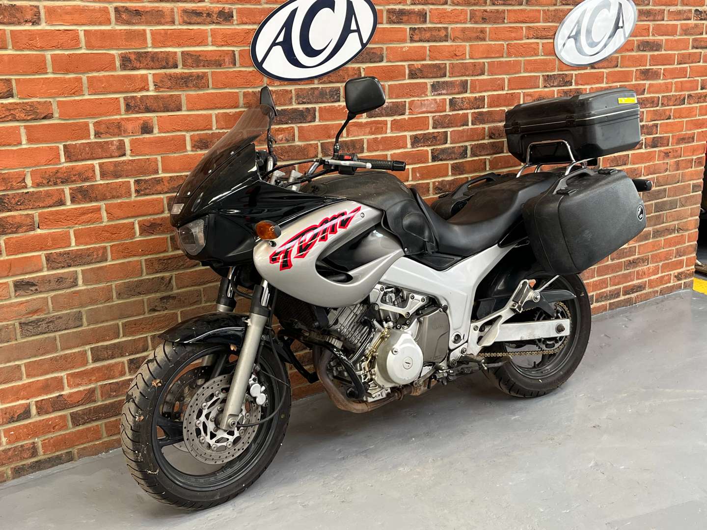 <p>1997 YAMAHA TDM 850</p>