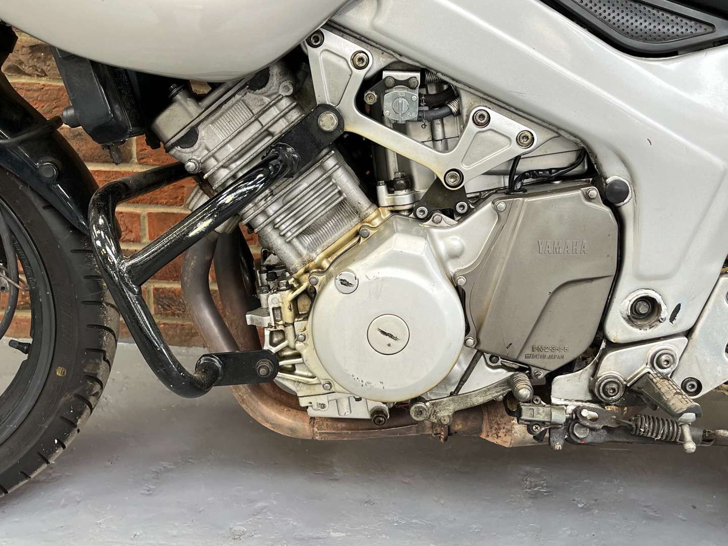 <p>1997 YAMAHA TDM 850</p>