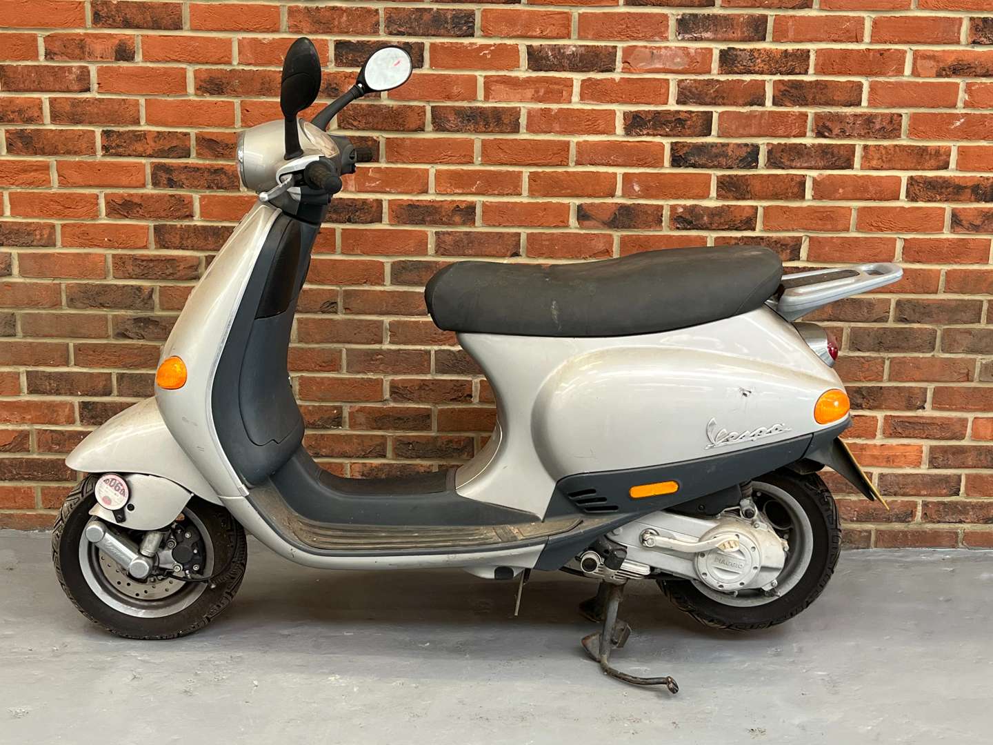 <p>2004 PIAGGIO VESPA ET4</p>