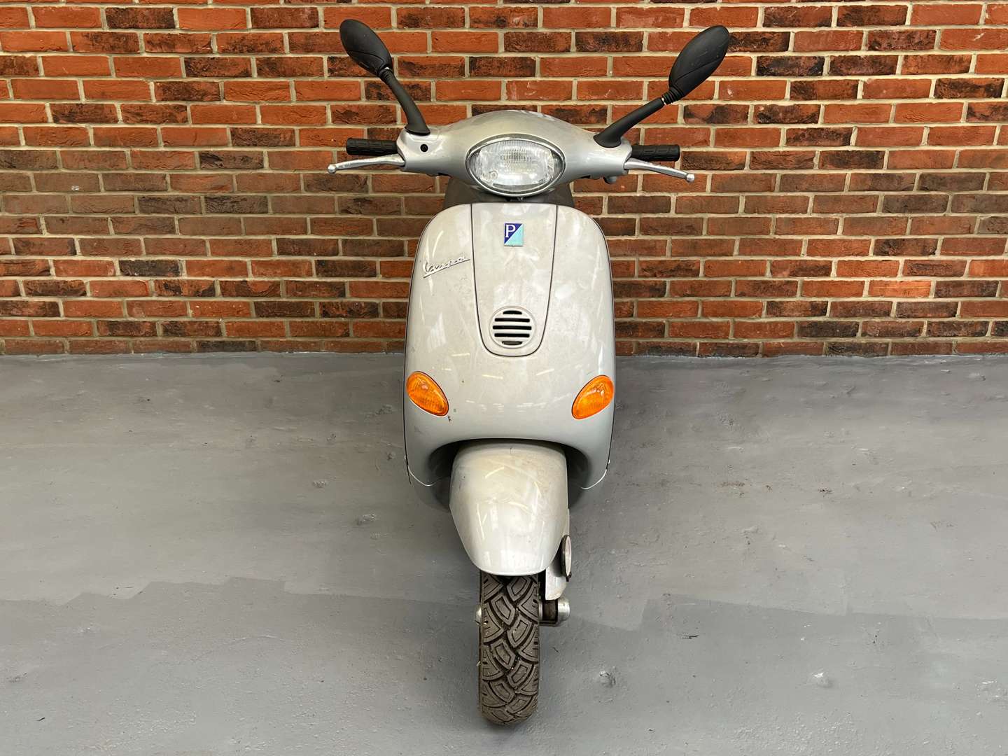 <p>2004 PIAGGIO VESPA ET4</p>