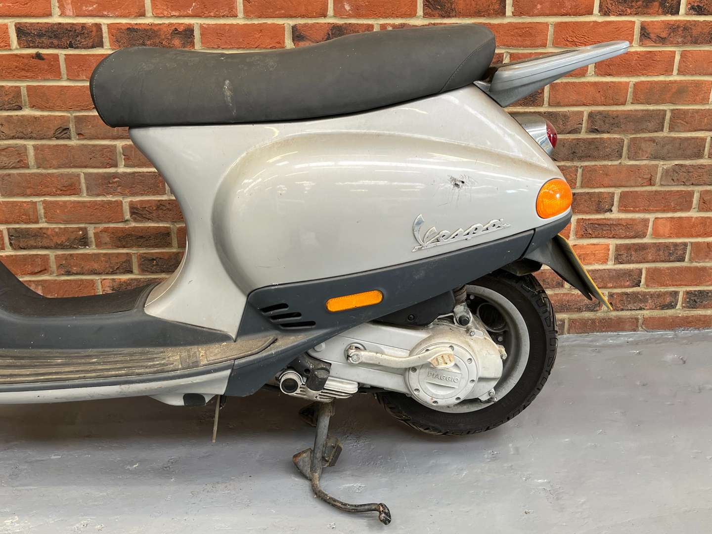 <p>2004 PIAGGIO VESPA ET4</p>