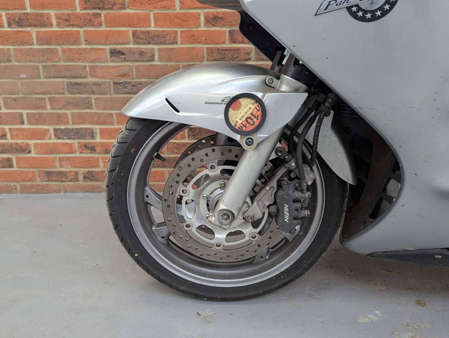 <p>2004 HONDA ST1300</p>