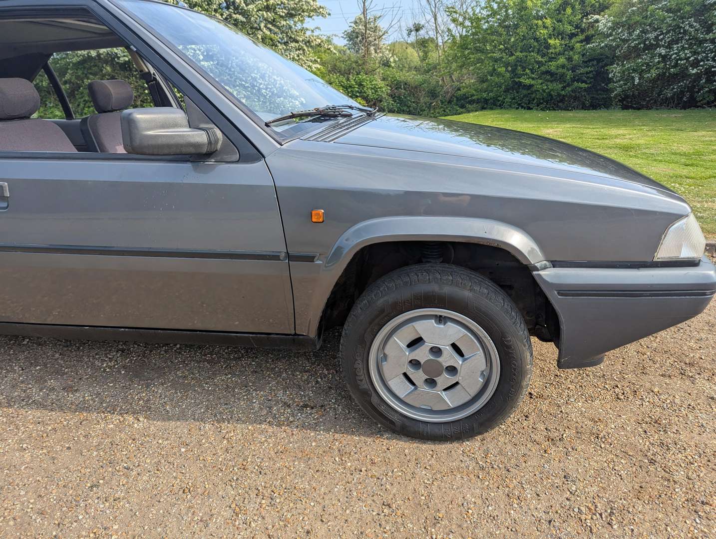 <p>1989 CITROEN BX 16RS</p>