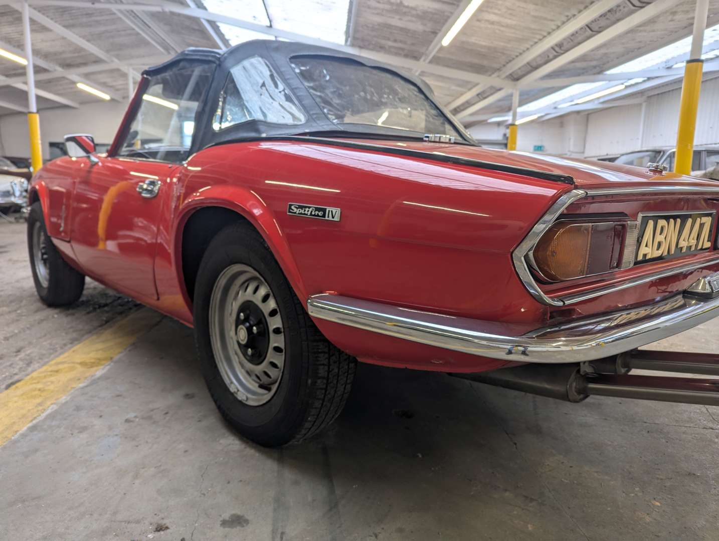 <p>1973 TRIUMPH SPITFIRE MKIV</p>