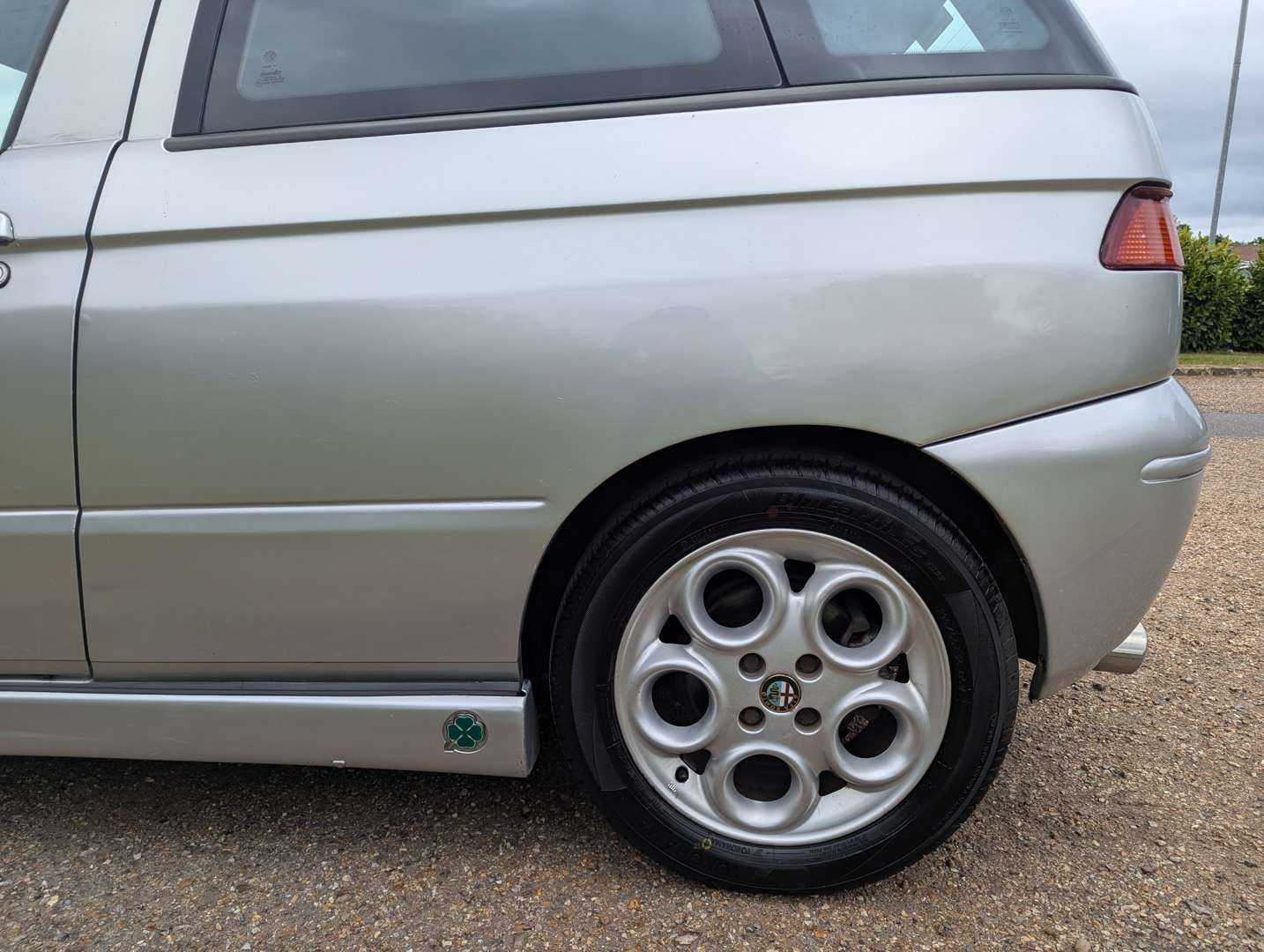 <p>2000 ALFA ROMEO 145 CLOVERLEAF</p>
