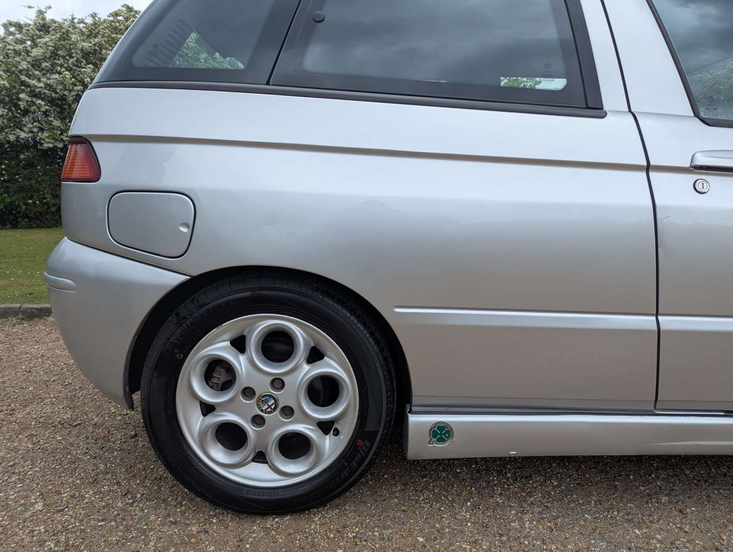<p>2000 ALFA ROMEO 145 CLOVERLEAF</p>