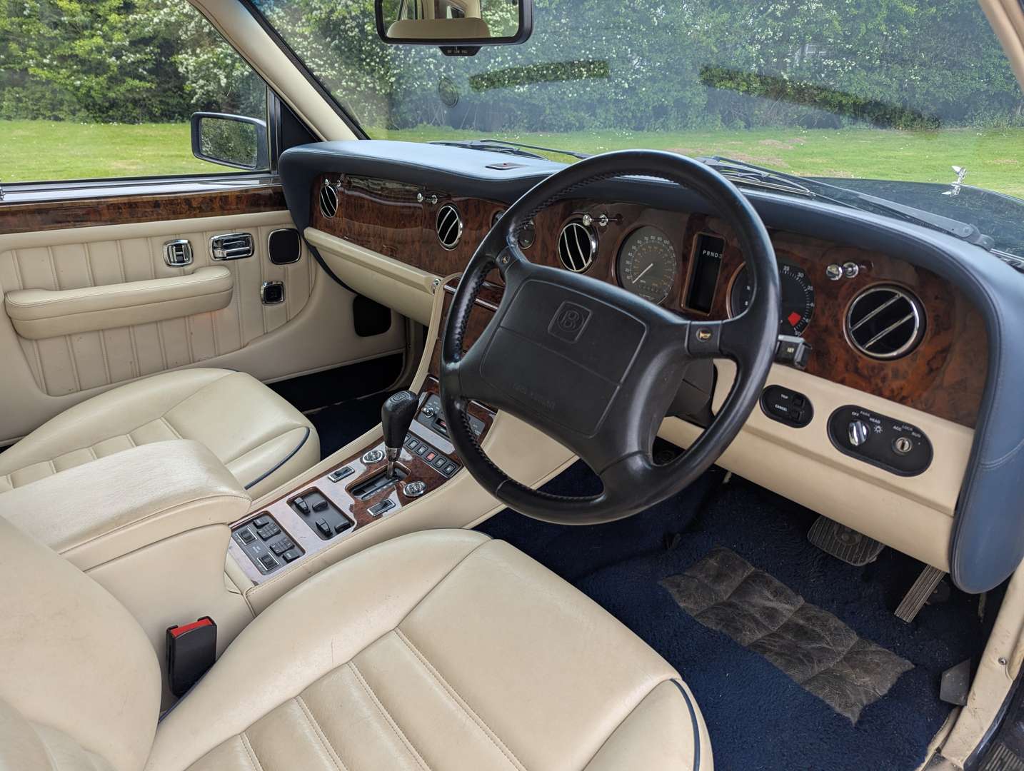 <p>1996 BENTLEY TURBO R</p>
