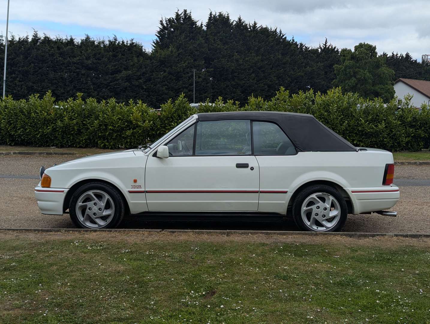 <p>1991 FORD ESCORT 1.6I CABRIOLET</p>