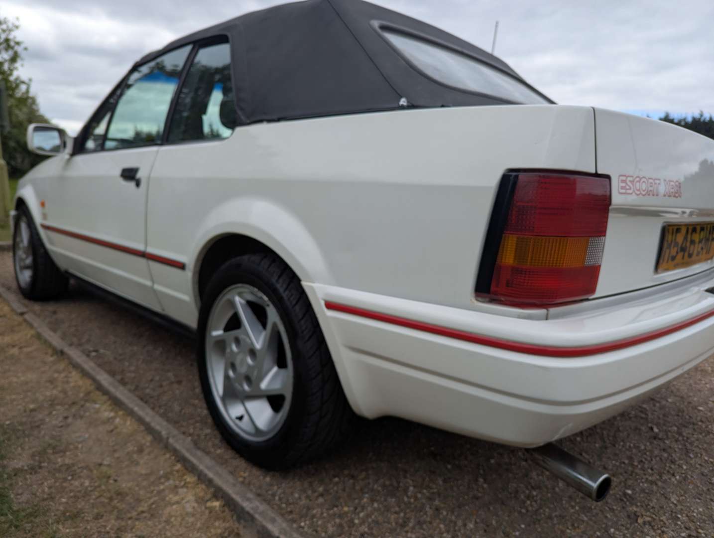 <p>1991 FORD ESCORT 1.6I CABRIOLET</p>