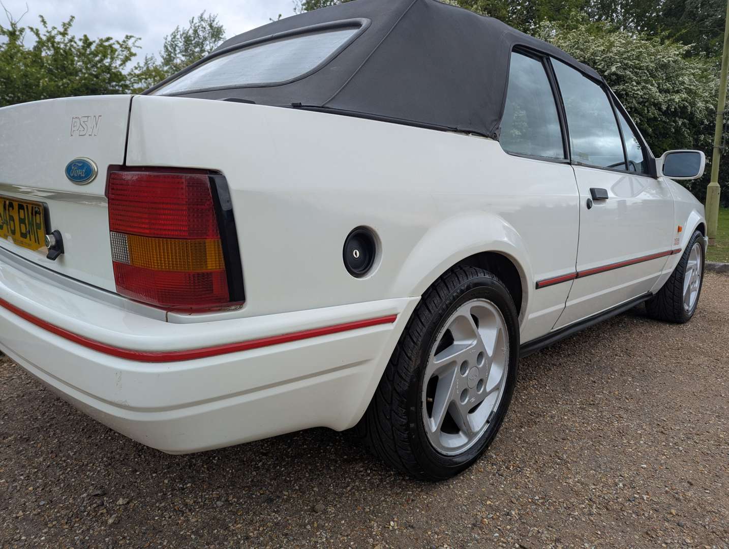 <p>1991 FORD ESCORT 1.6I CABRIOLET</p>