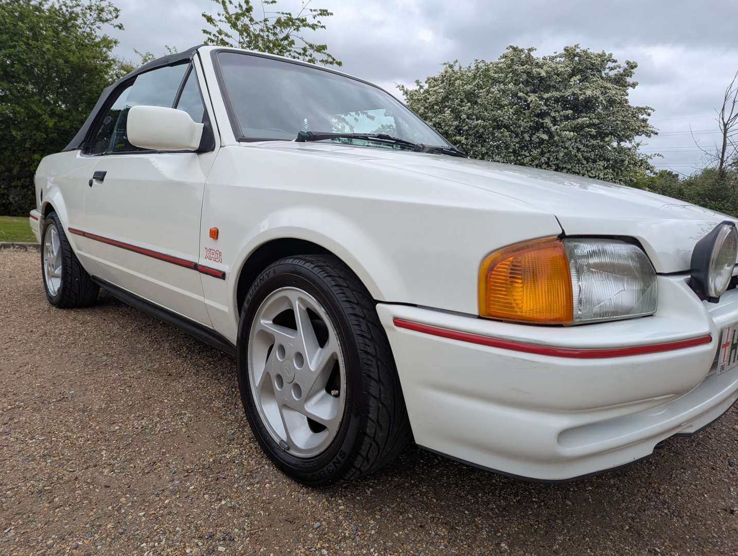 <p>1991 FORD ESCORT 1.6I CABRIOLET</p>