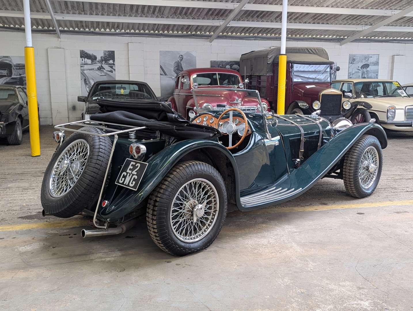 <p>1988 JAGUAR SS100 RE-CREATION SUFFOLK ENGINEERING</p>
