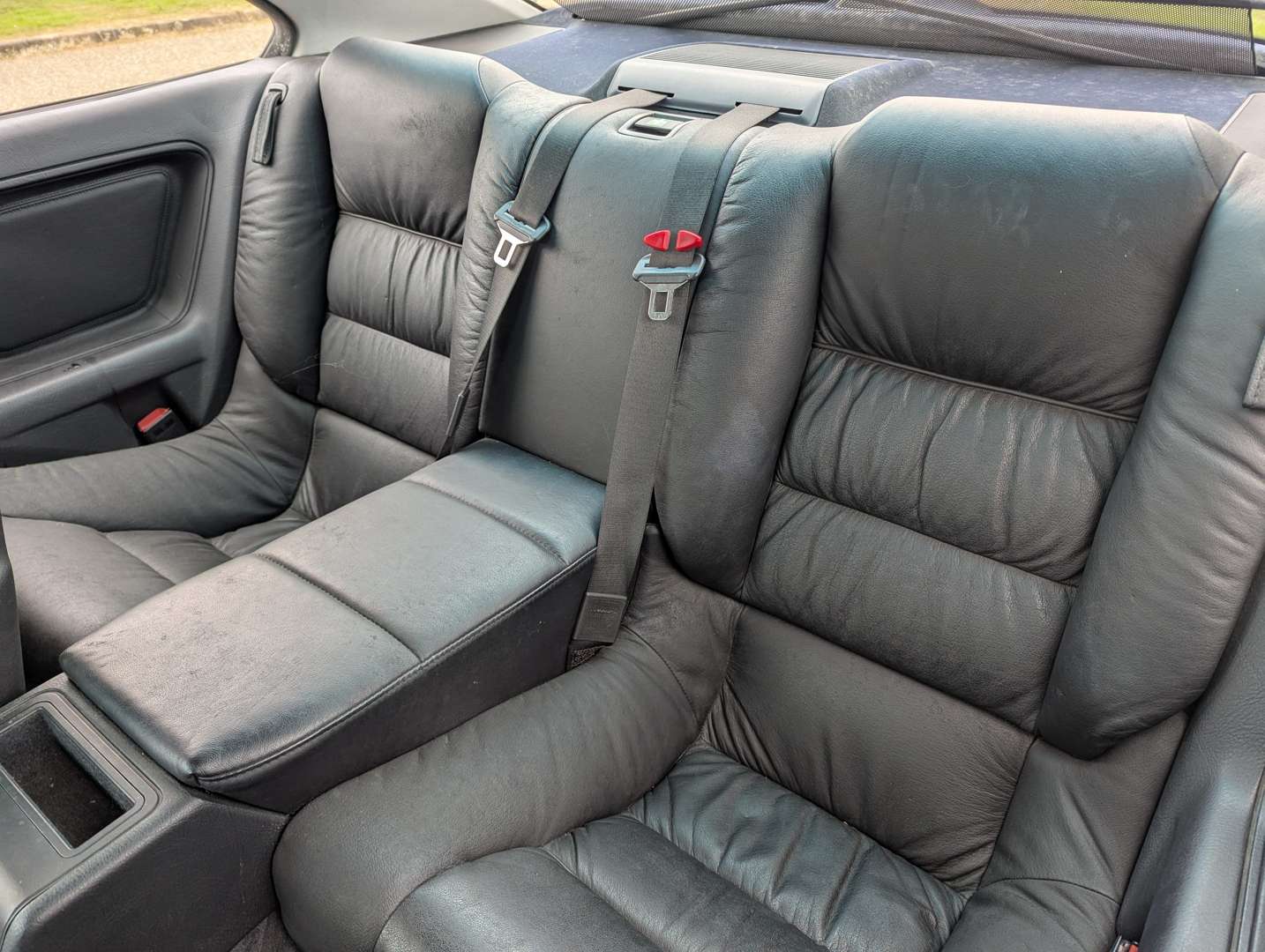 <p>1996 BMW 840 CI</p>