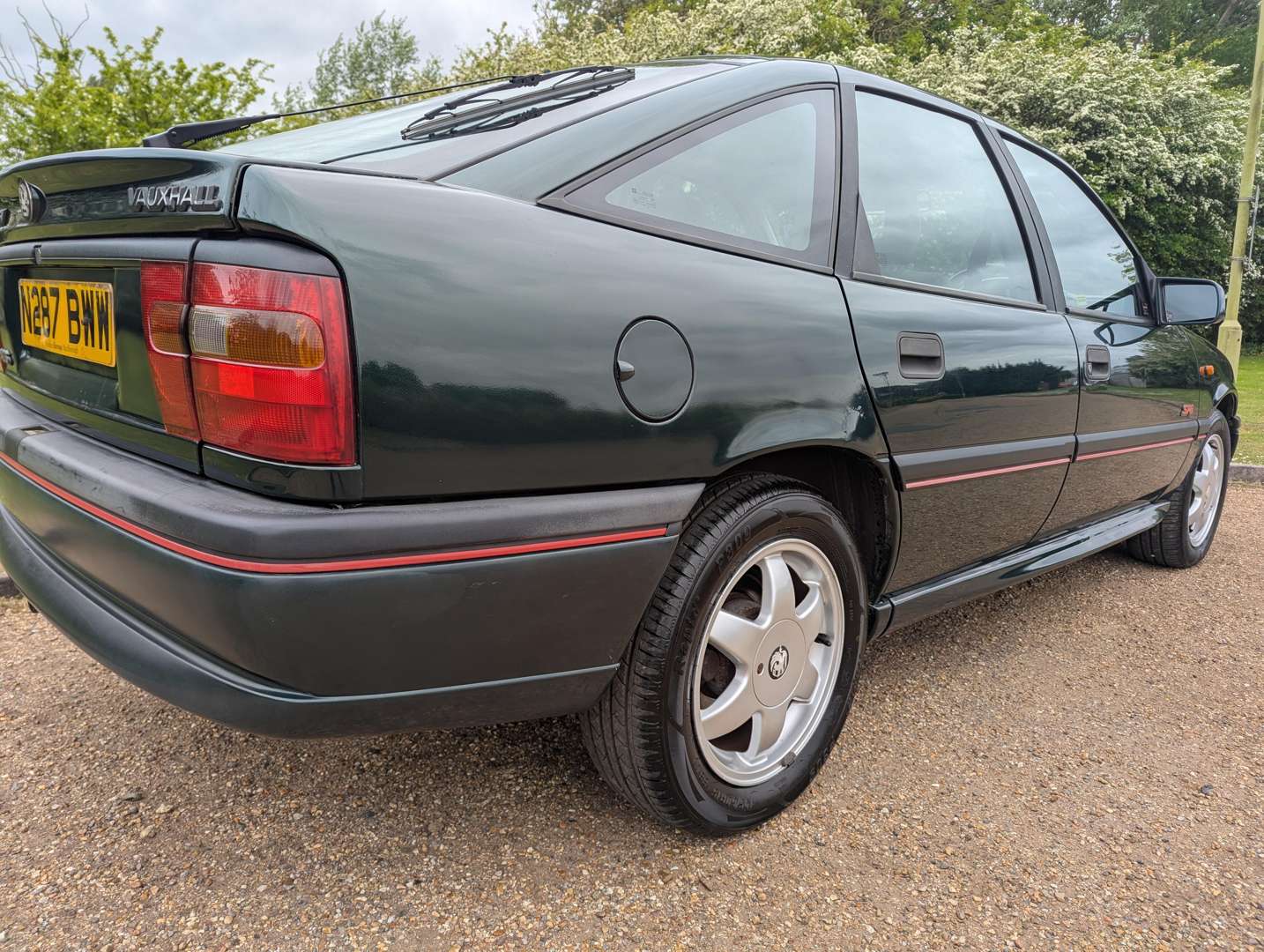 <p>1995 VAUXHALL CAVALIER SRI 16V</p>