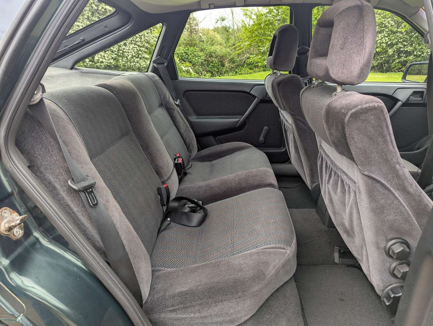 <p>1995 VAUXHALL CAVALIER SRI 16V</p>