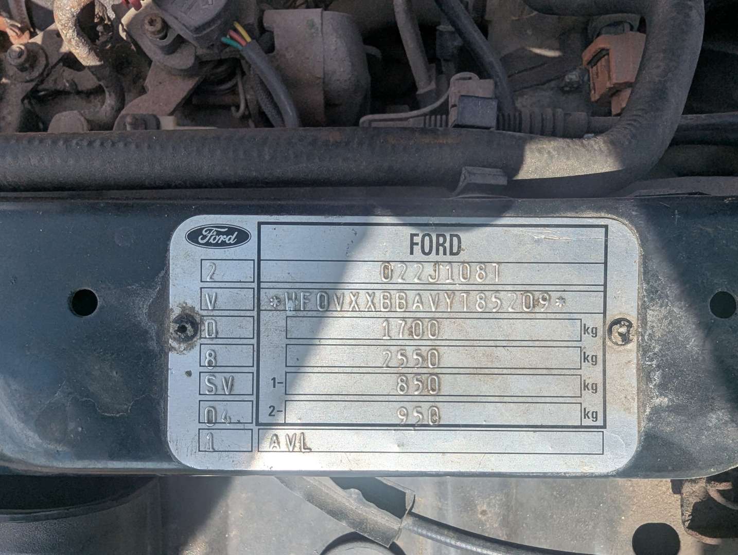 <p>2001 FORD ESCORT 55TD VAN</p>