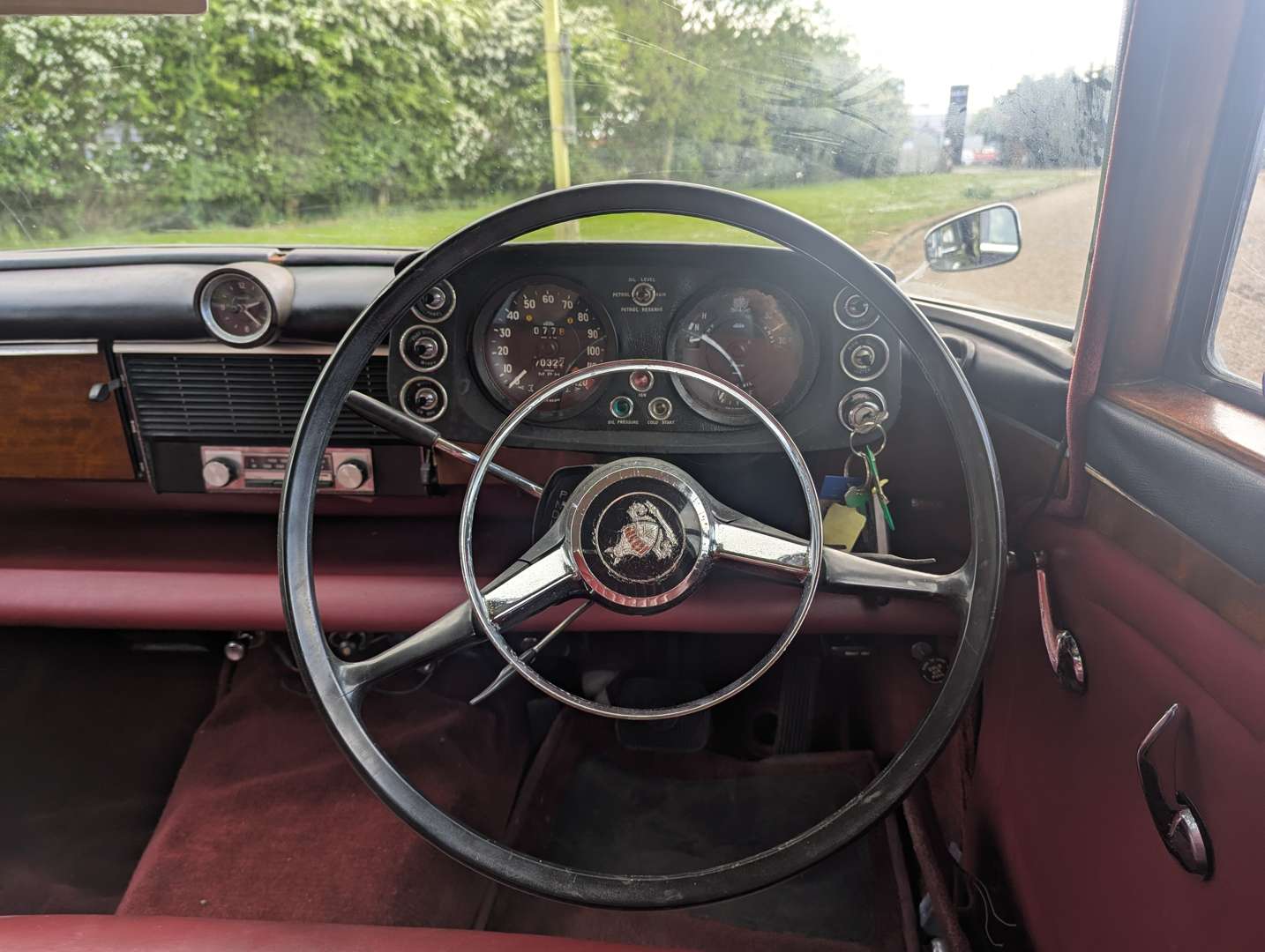 <p>1965 ROVER P5 3-LITRE AUTO</p>