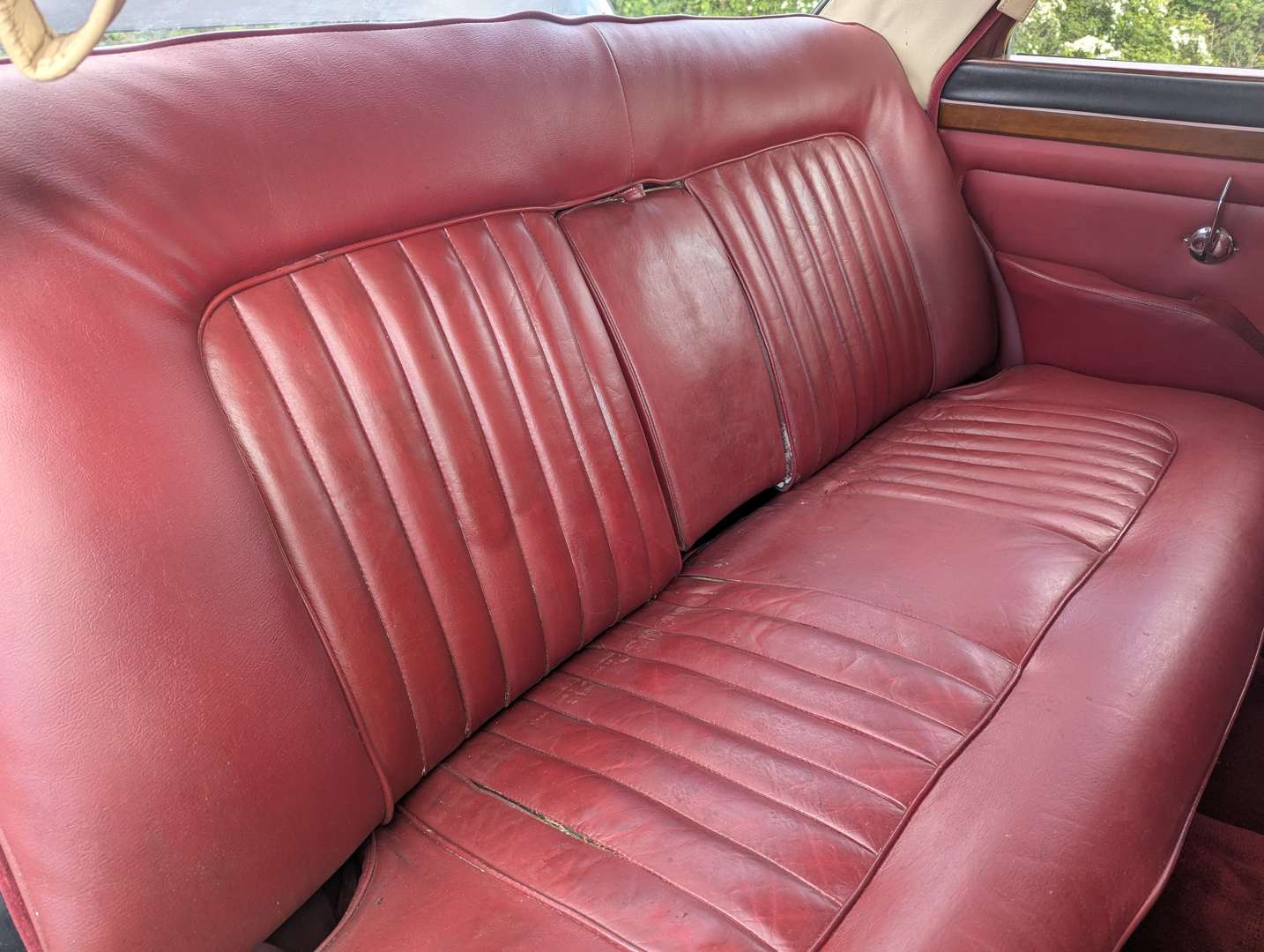 <p>1965 ROVER P5 3-LITRE AUTO</p>