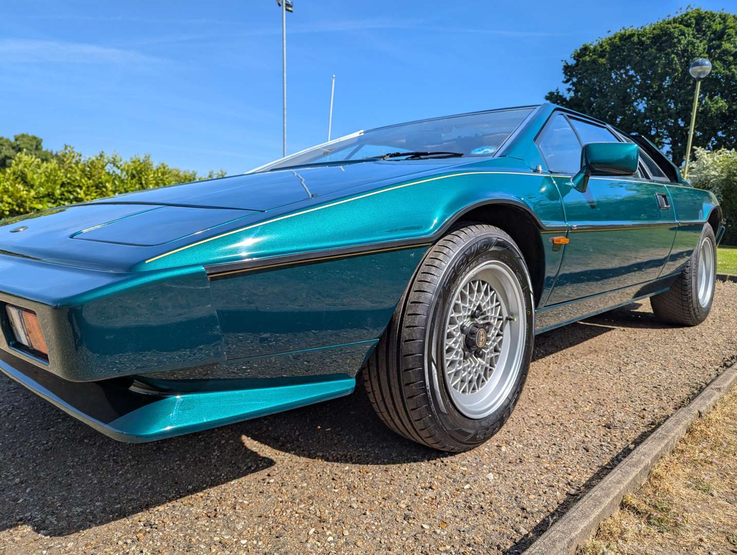 <p>1986 LOTUS ESPRIT S3</p>