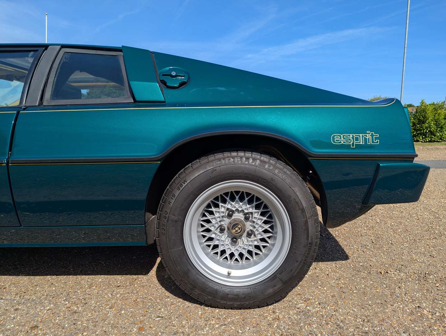 <p>1986 LOTUS ESPRIT S3</p>