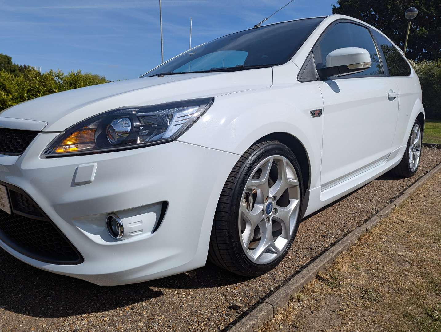 <p>2010 FORD FOCUS ST3 22,097 MILES</p>