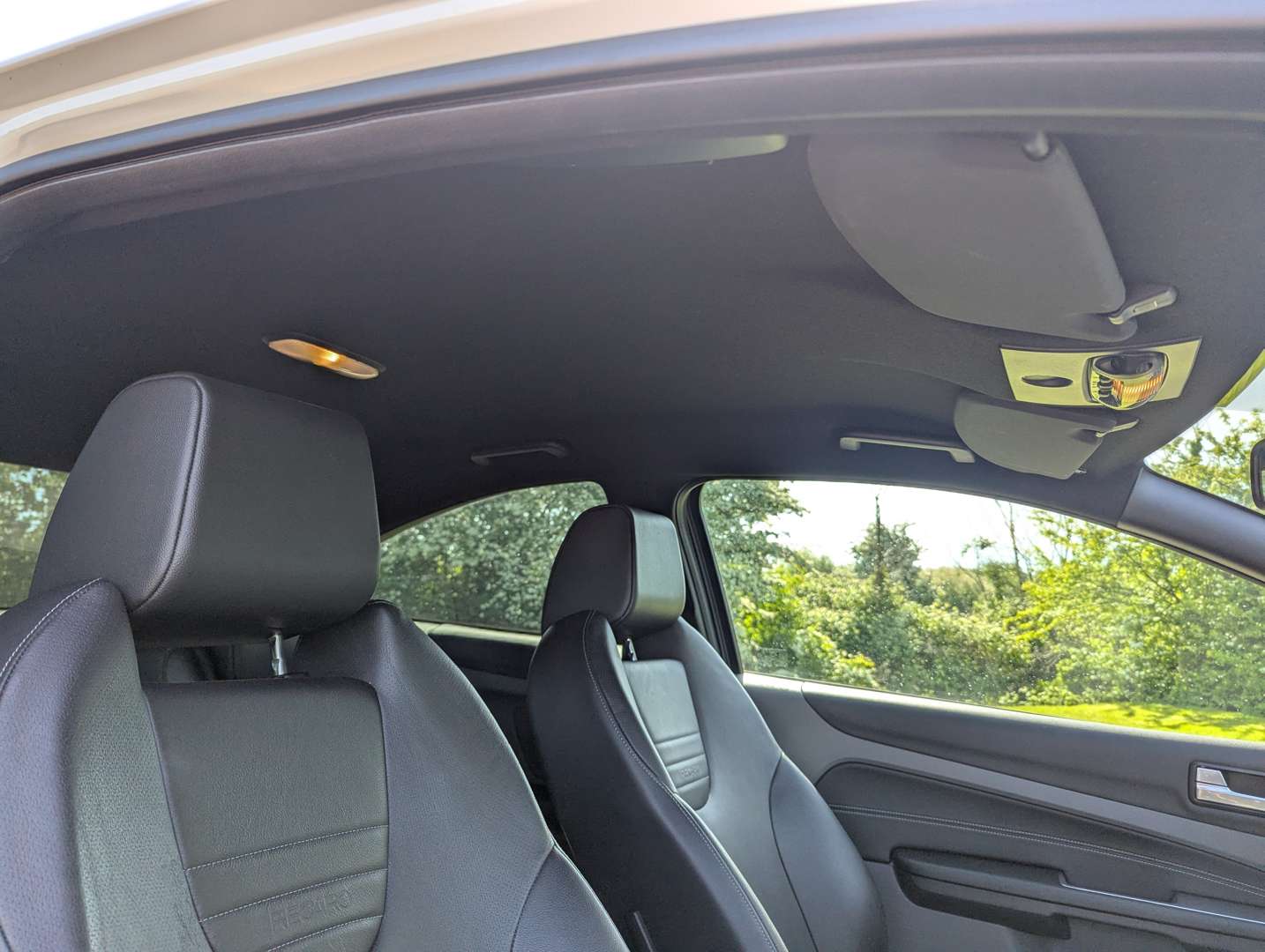 <p>2010 FORD FOCUS ST3 22,097 MILES</p>