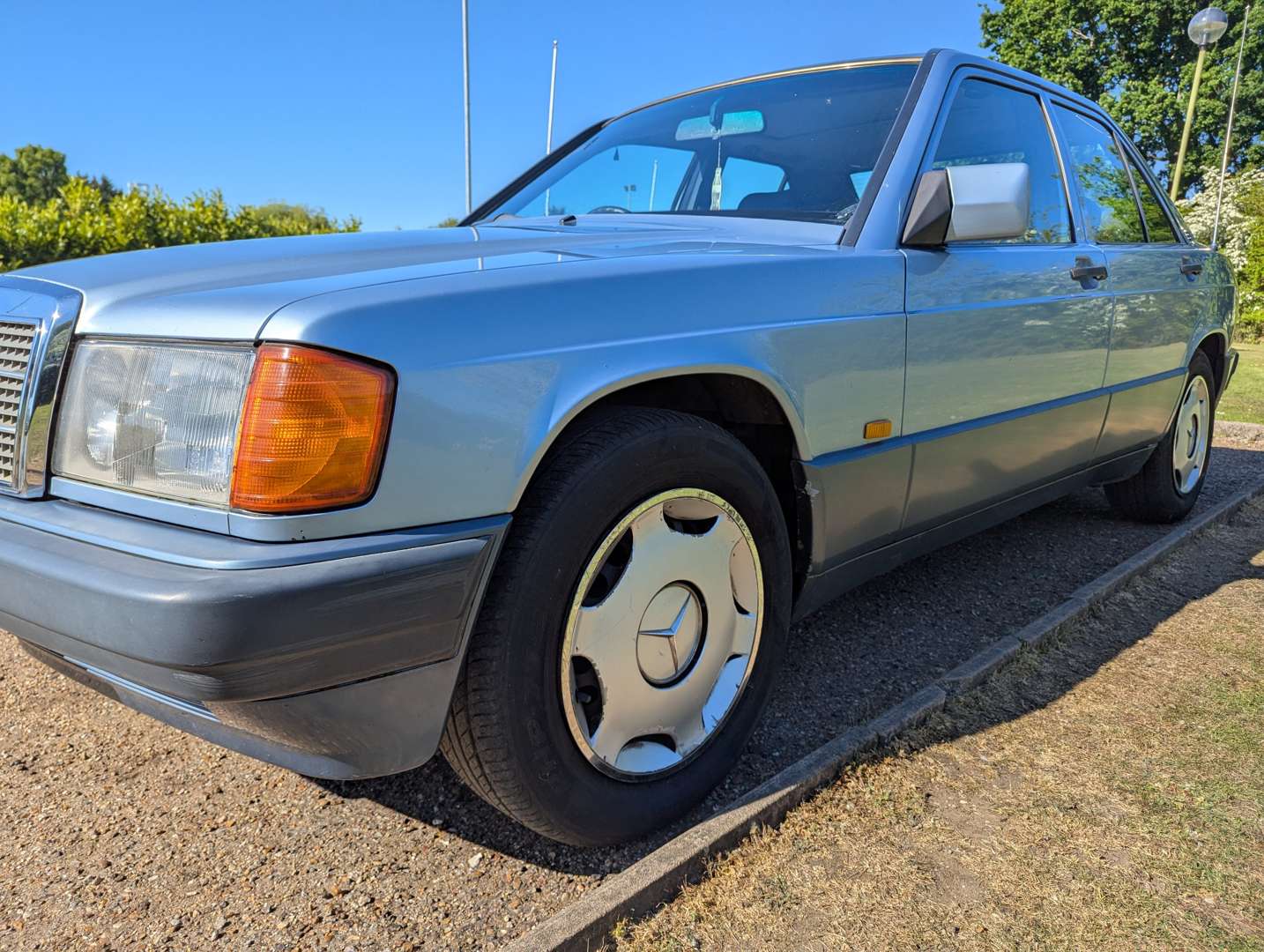 <p>1992 MERCEDES 190D AUTO</p>