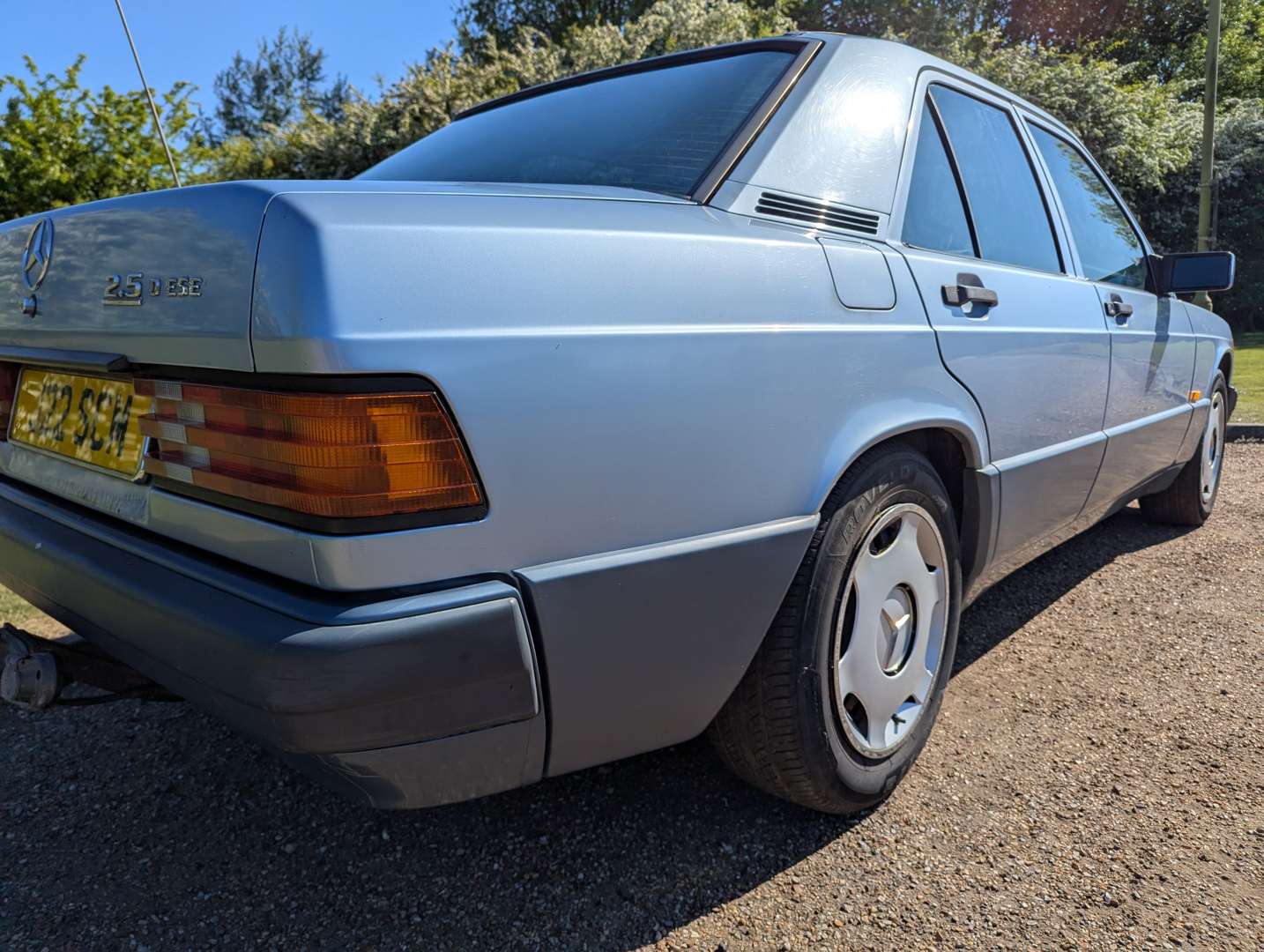 <p>1992 MERCEDES 190D AUTO</p>