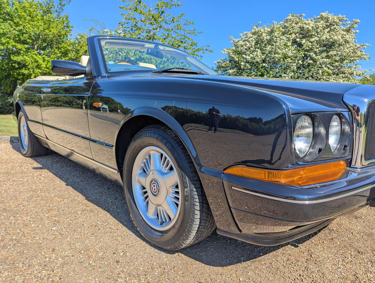 <p>1997 BENTLEY AZURE AUTO</p>