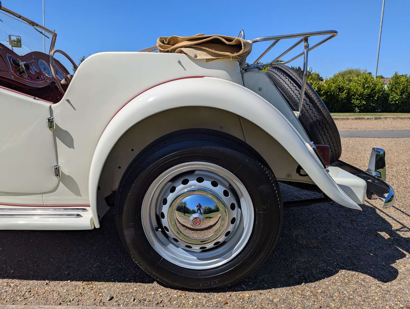 <p>1951 MG TD</p>