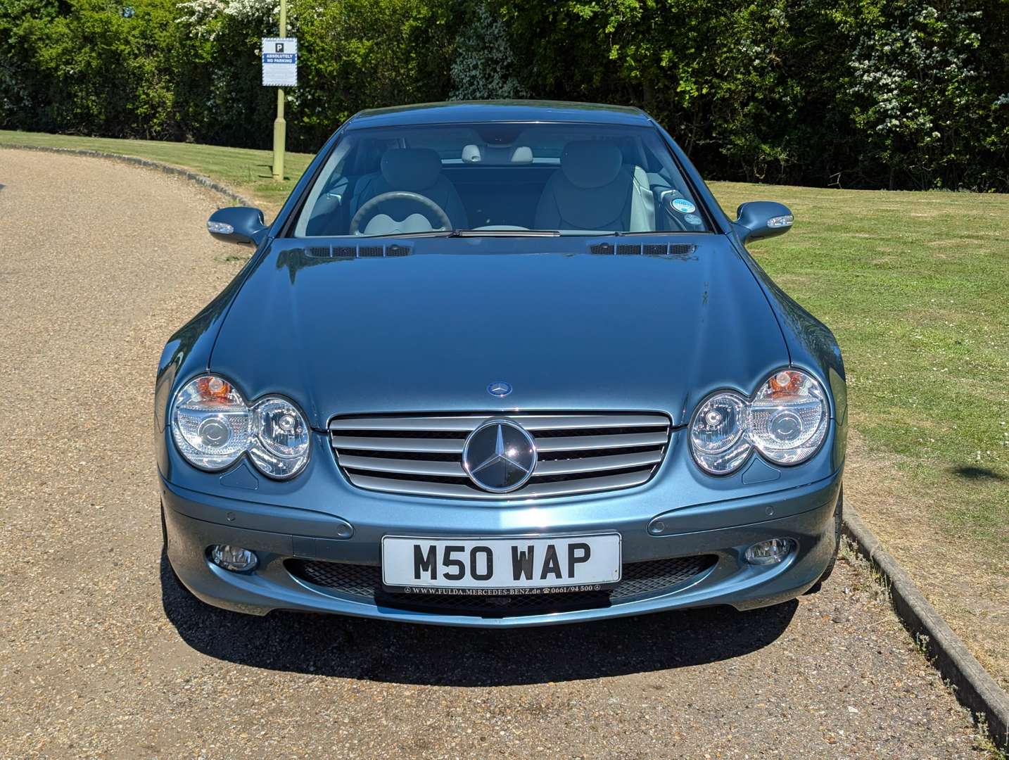 <p>2003 MERCEDES SL500 AUTO 13,595 MILES</p>