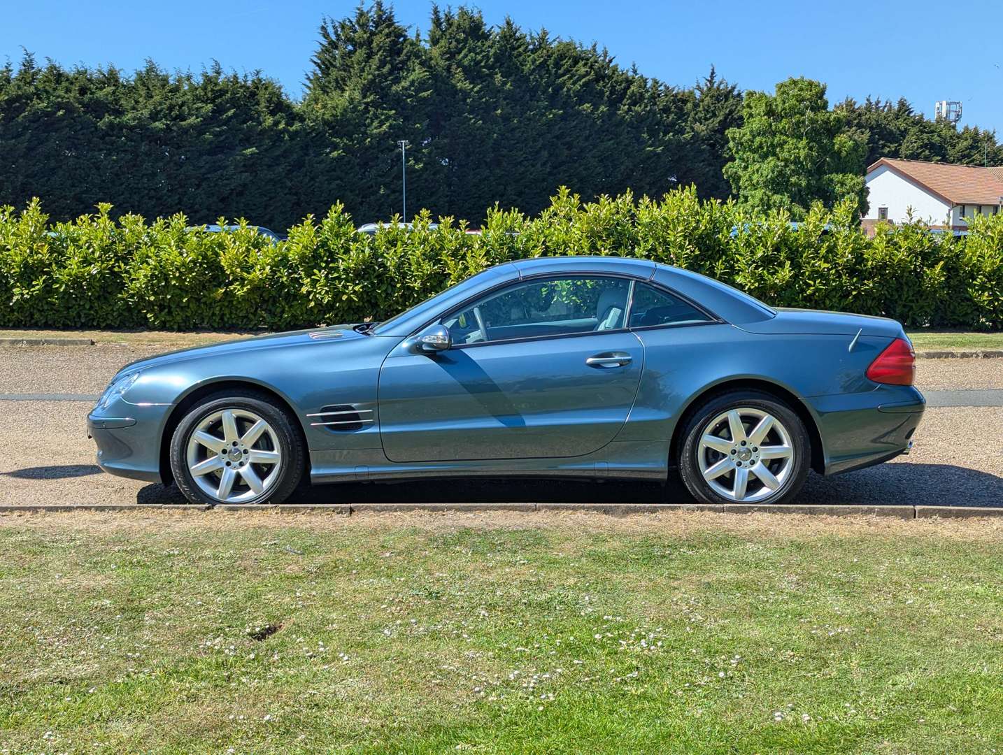 <p>2003 MERCEDES SL500 AUTO 13,595 MILES</p>