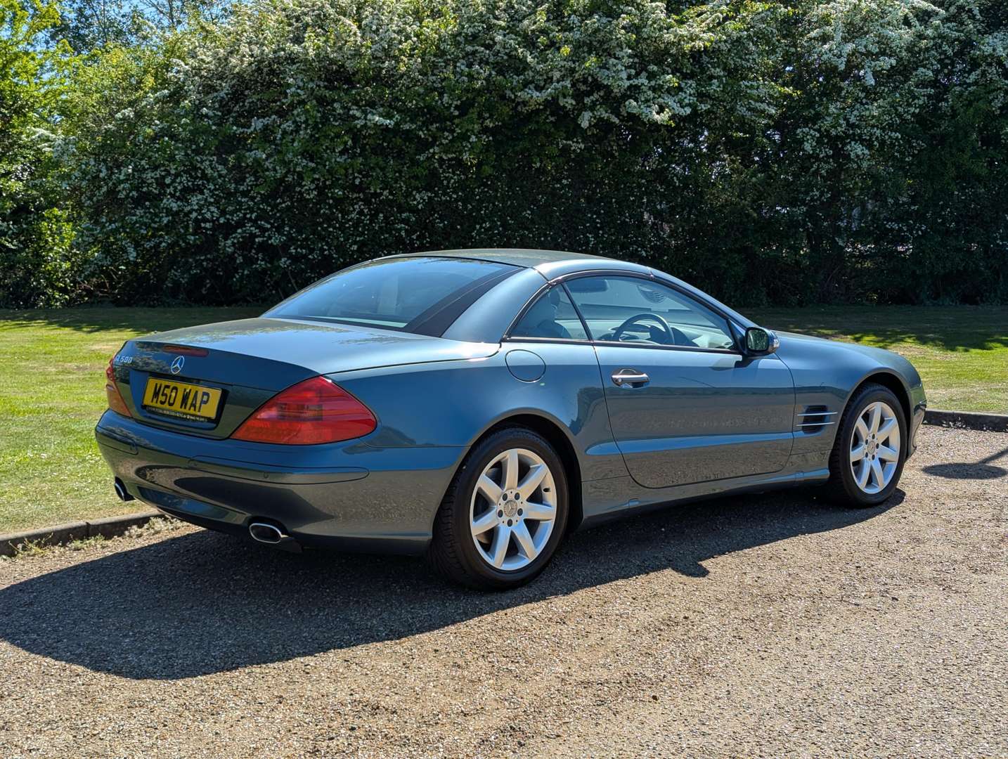 <p>2003 MERCEDES SL500 AUTO 13,595 MILES</p>