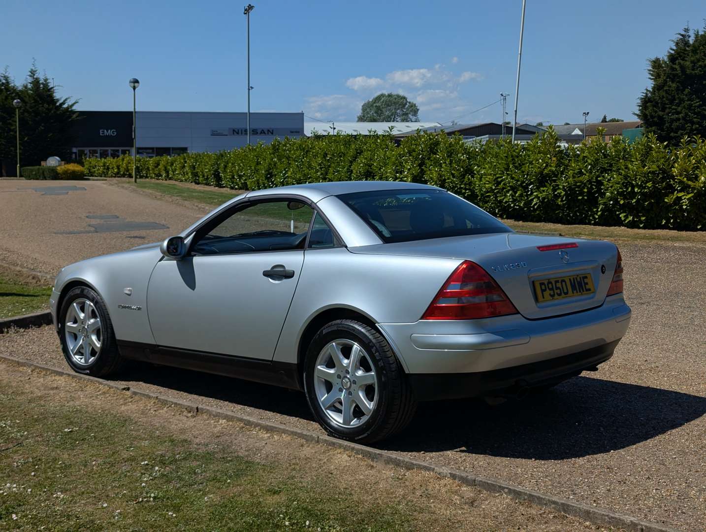 <p>1997 MERCEDES SLK 230 KOMPRESSOR AUTO 16,675 MILES</p>