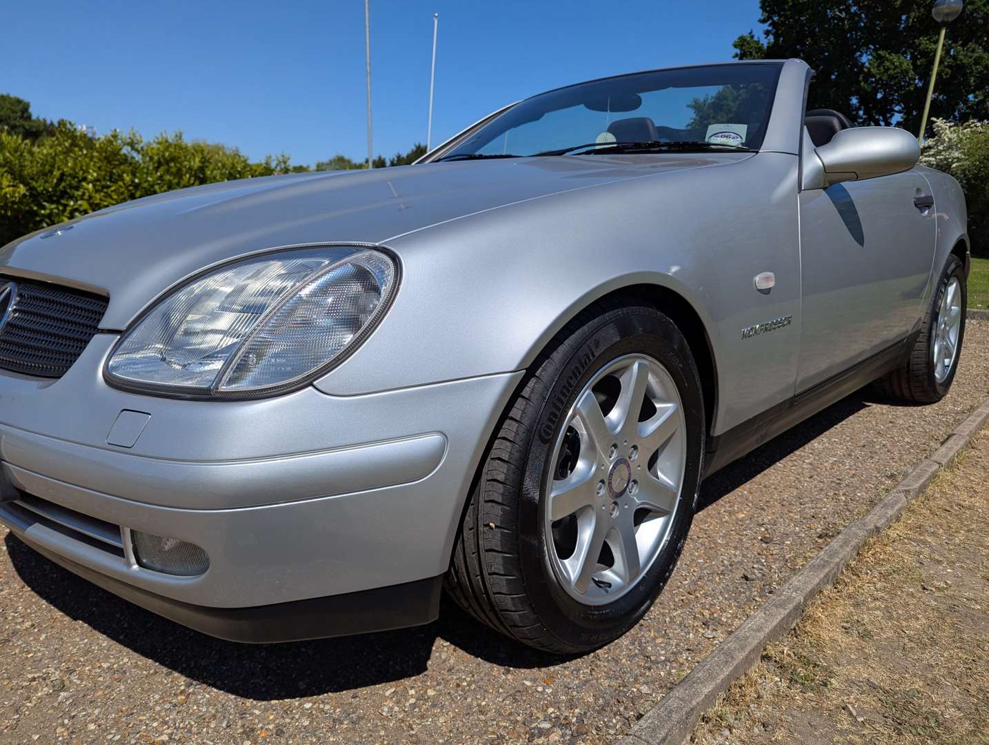 <p>1997 MERCEDES SLK 230 KOMPRESSOR AUTO 16,675 MILES</p>