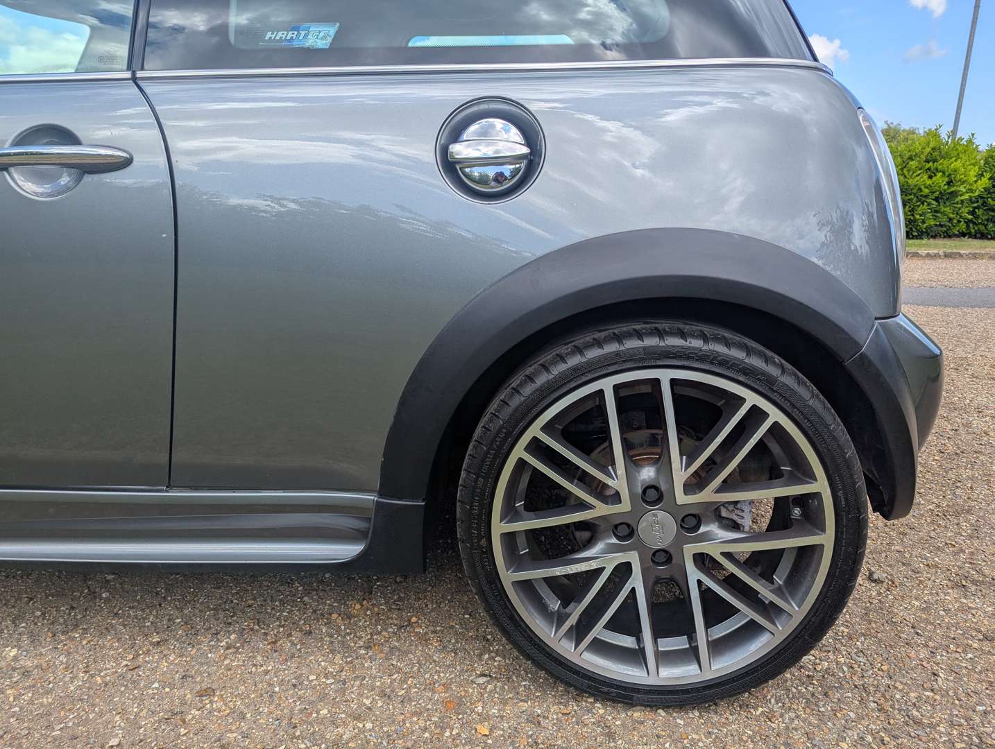 <p>2002 MINI COOPER S HARTGE</p>